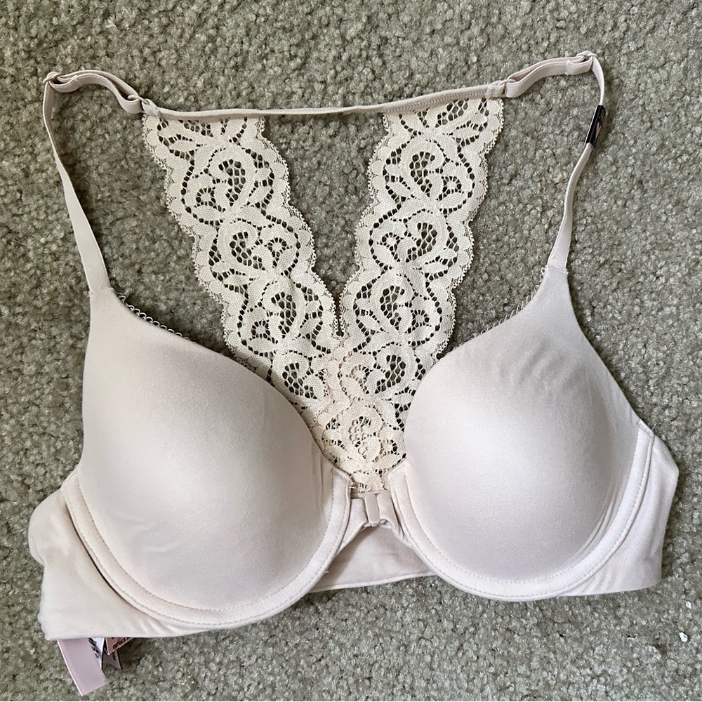 Victoria’s Secret Beige Racerback Perfect Coverage Bra